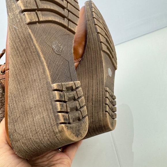 Rouge‎ Women Size 8.5 Brown Faux Leather Wedge Ankle Boots Lace Up Side Zip - Picture 13 of 14